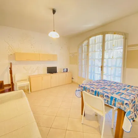 Semesterbostad Osti 100 By Interhome Lido delle Nazioni