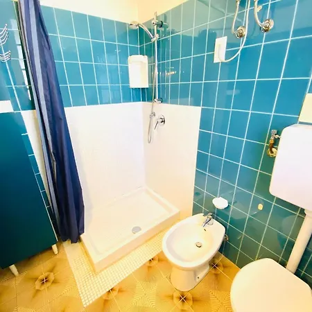 Osti 100 By Interhome * Lido delle Nazioni